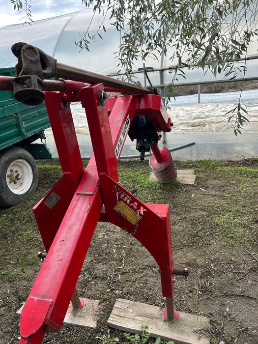 Burghiu Virax aproape nou