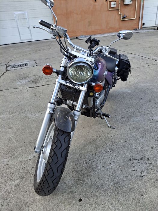 Kymko Venox 250 cruiser (nu honda rebel kawasaki eliminator kawasaki v