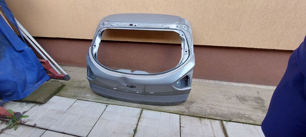 Vand hayon capota spate Ford Puma
