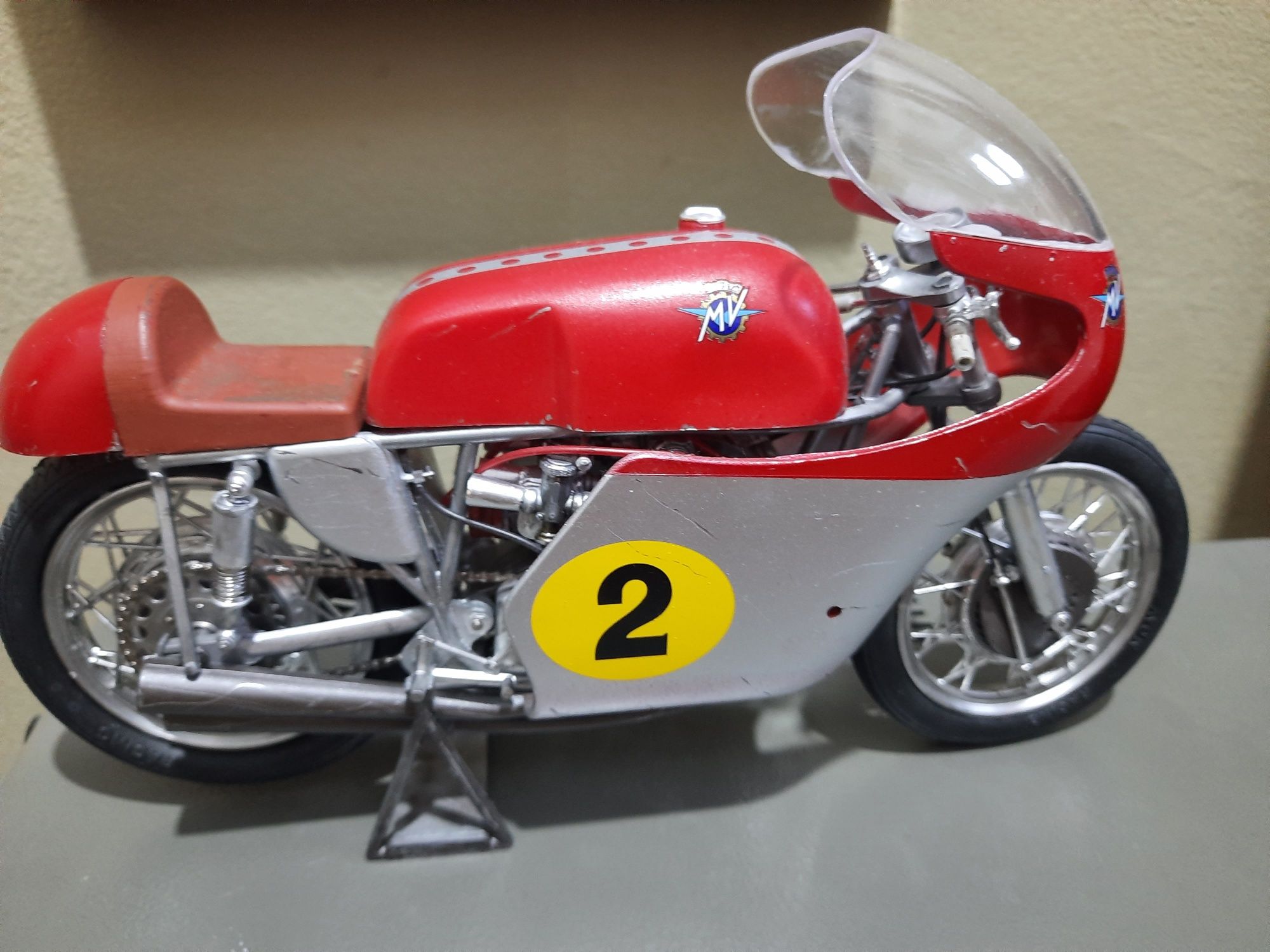 Macheta moto MV Agusta Revell