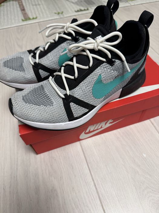 Nike duel racer маратонки 42,5 EUR