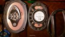 Тонколони Pioneer и LG елипсовидни говорители по 2броя