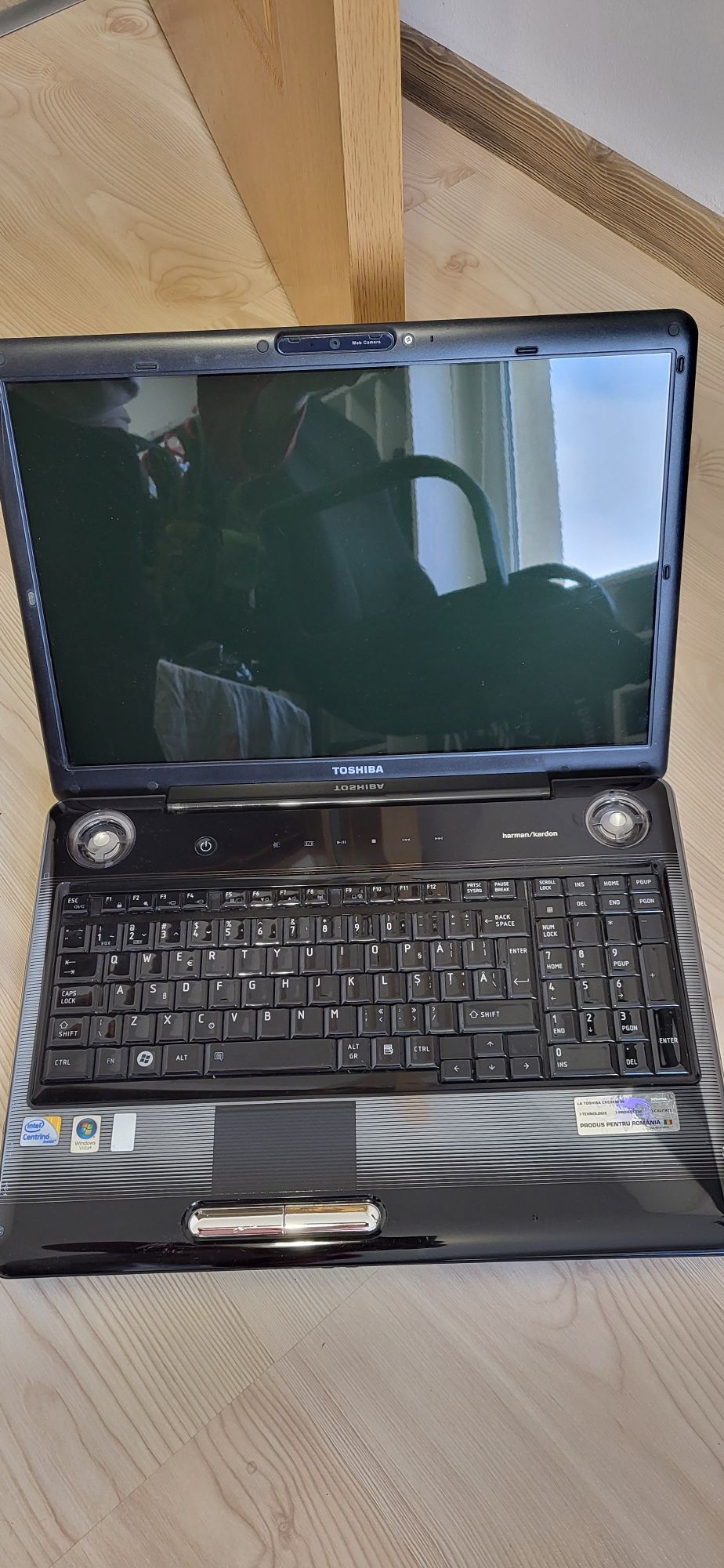 Laptop Toshiba Satellite P300 pentru piese