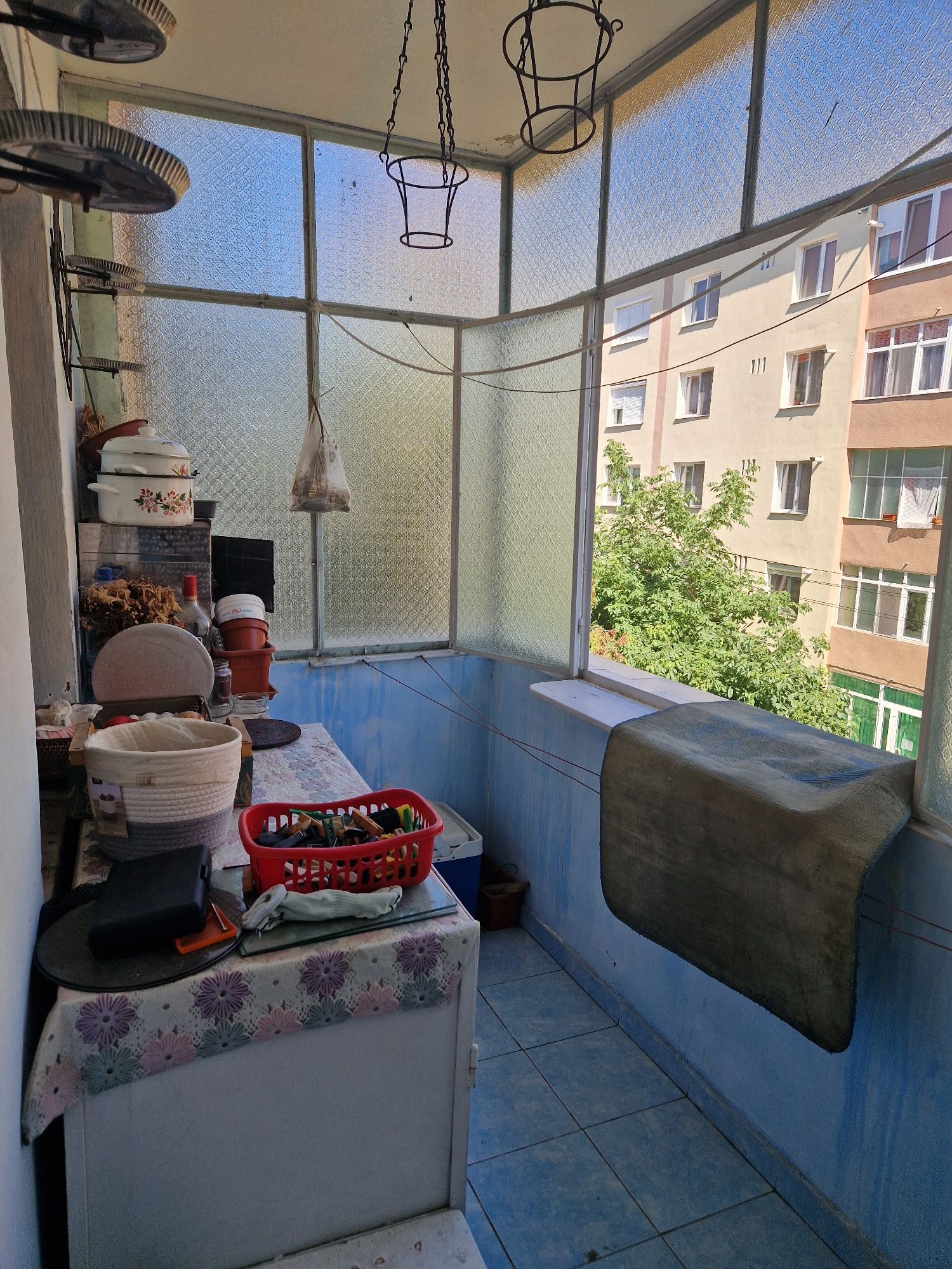 Vand apartament 2 camere