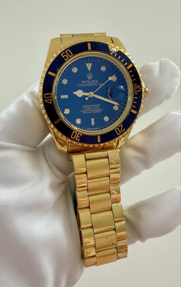 Часовник Rolex Submariner - Модели : Gold / Pepsi