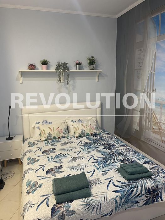 Дава се под наем Двустаен апартамент в Варна, Център - 62 кв.м за 450 € - Снимка #5