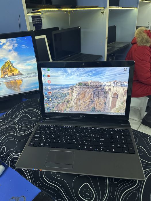 Acer Core i5-2450 ОЗУ-4ГБ ССД-256ГБ емкость 48% в хорошем состоянии