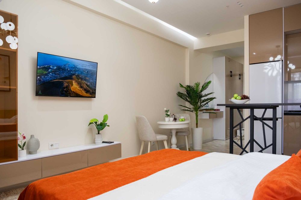 Современная студия в NRG U-Tower с видом на город