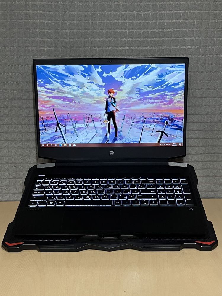 Мощный игровой ноутбук HP Pavilion gaming laptop