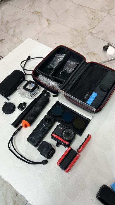 Экшн камеры Insta 360 X4 / ONE R