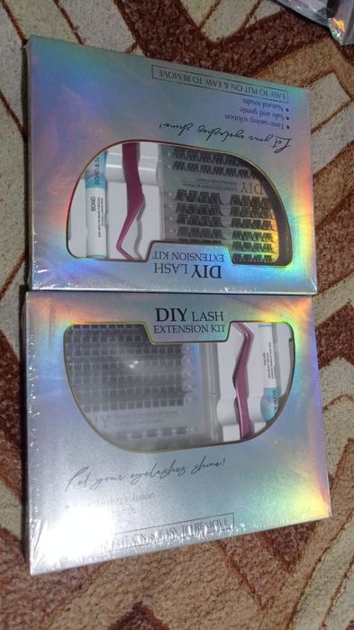 Ресницы и клей для ресниц