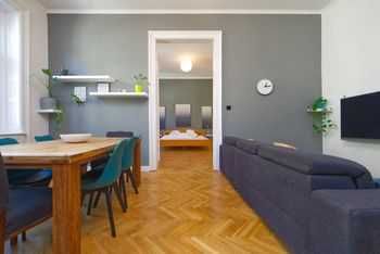 Продавам 3 стаен апартамент в Манастирски ливади