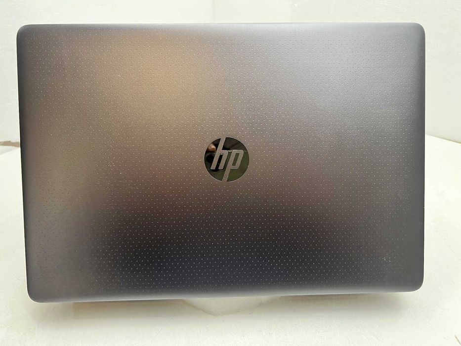 Реновиран лаптоп HP ZBook Studio G3 i7-6820HQ 16GB 512GB Quadro М1000М