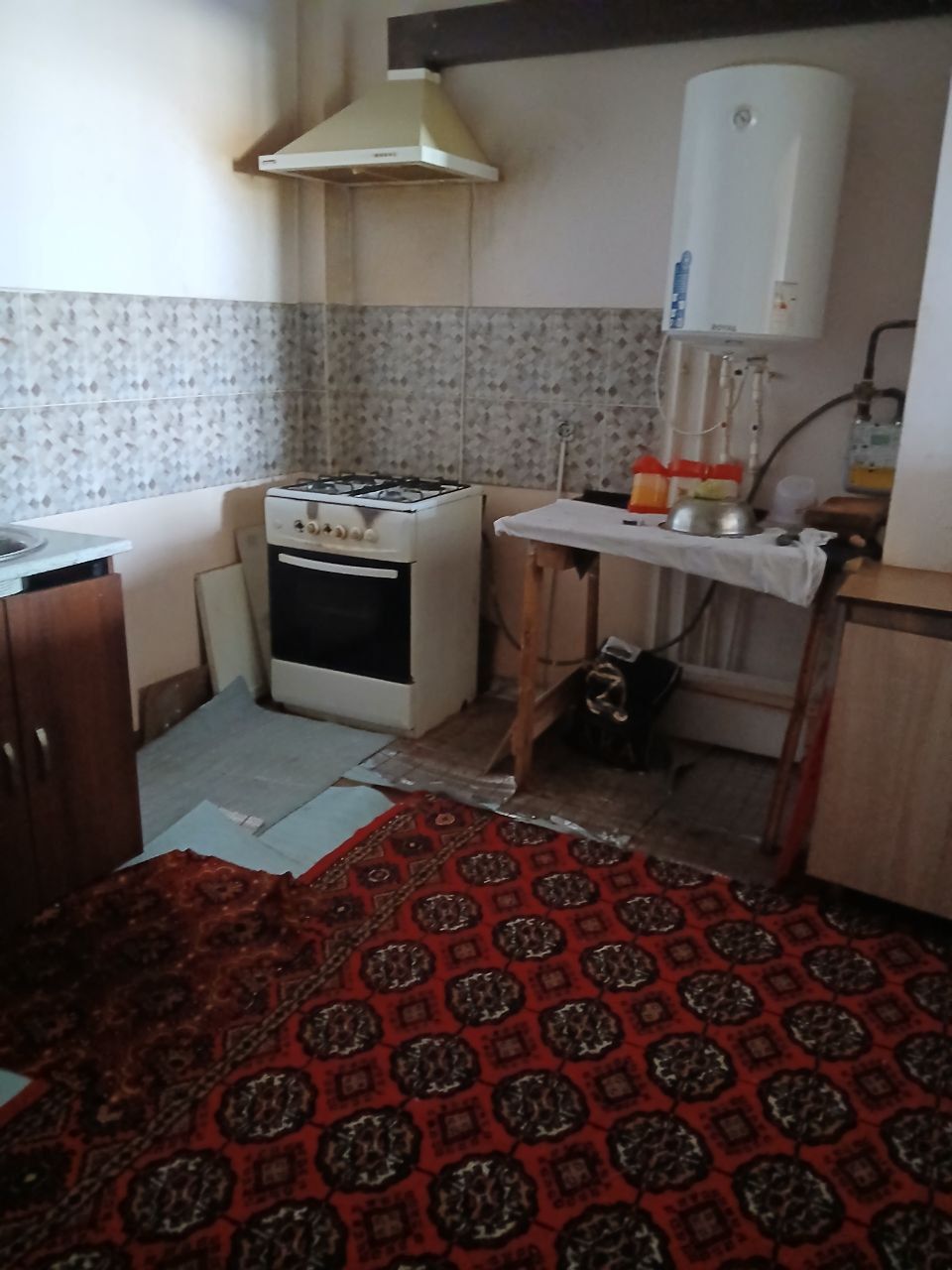 Арендага 2 хона 1 этаж Согдинада жойлашган.Агентство