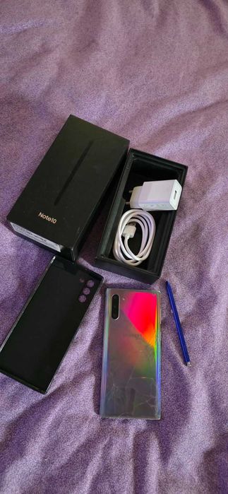 Samsung Galaxy Note 10 8GB RAM 256GB  Aura Glow ПЪЛЕН КОМПЛЕКТ!