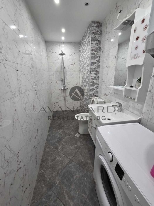 Продава се Двустаен апартамент в Пловдив, Кючук Париж - 72 кв.м за 1666 €/кв.м - Снимка #8