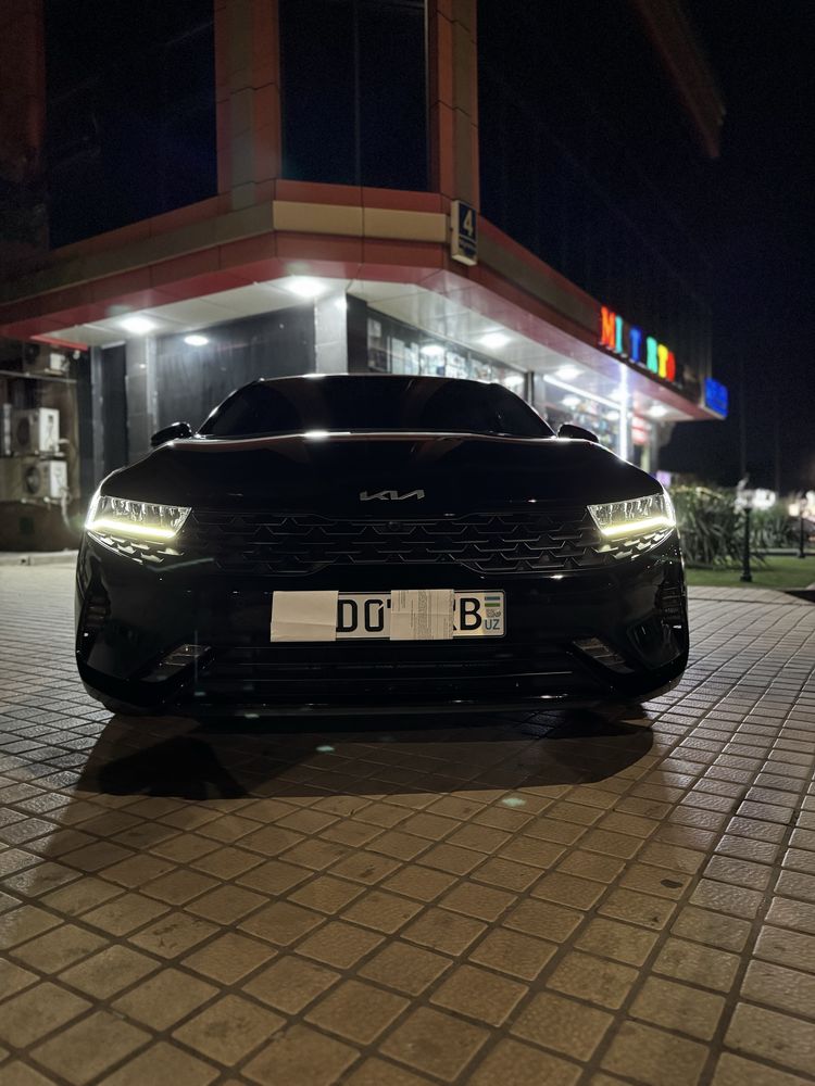 Kia K-5 2,5l Без люк