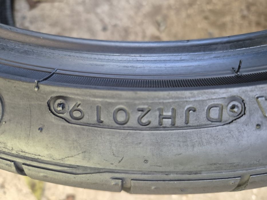 245 35 20 O BUCATA Anvelopa de vară Bridgestone Runflat Dot 20.19