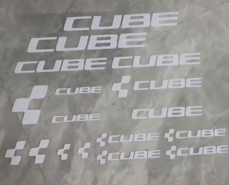 Stickere CUBE albe