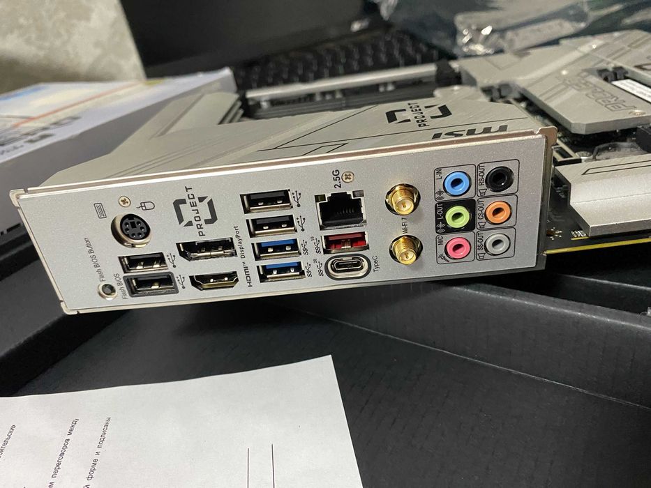 Материнская плата MSI Z790 Project Zero (LGA1700, DDR5)