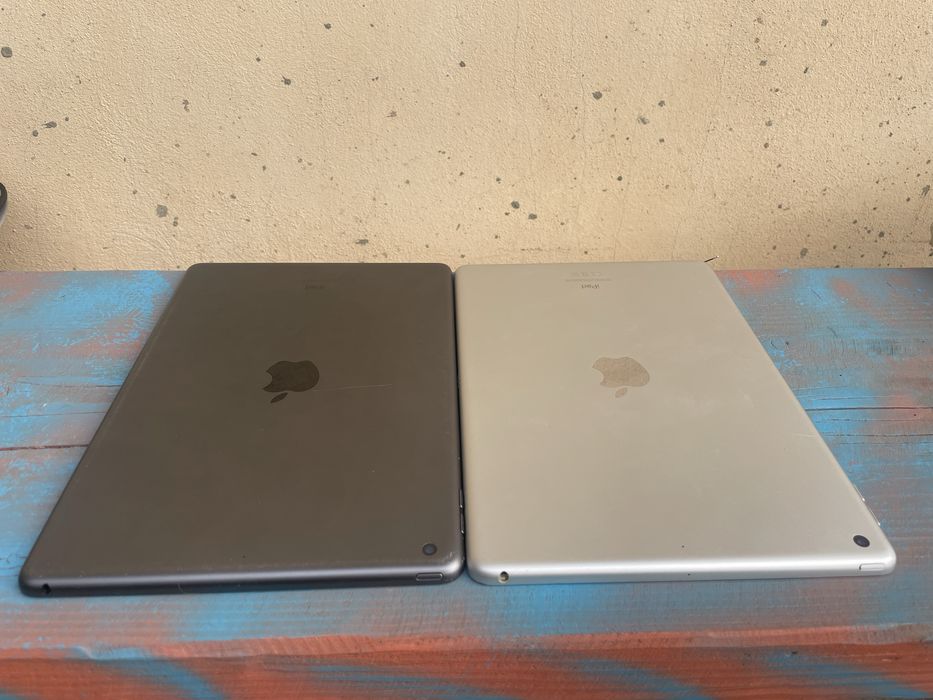 Carcasa  Ipad gen 8 A2270 și ipad 7 pt piese
