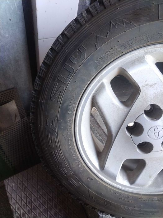 Лети джанти 16 цола Toyota rav4 +гуми 225 70 16