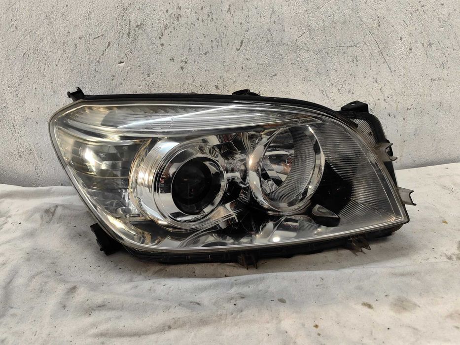 Оригинален фар Тойота Toyota Rav 4