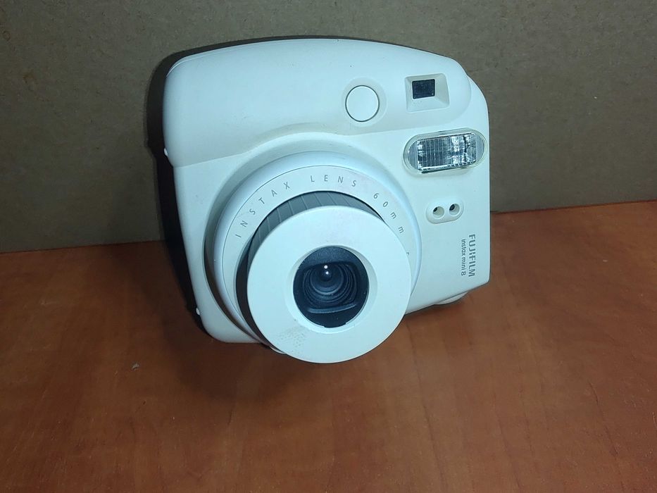 Aparat Camera foto Fujifilm Instax Mini 8