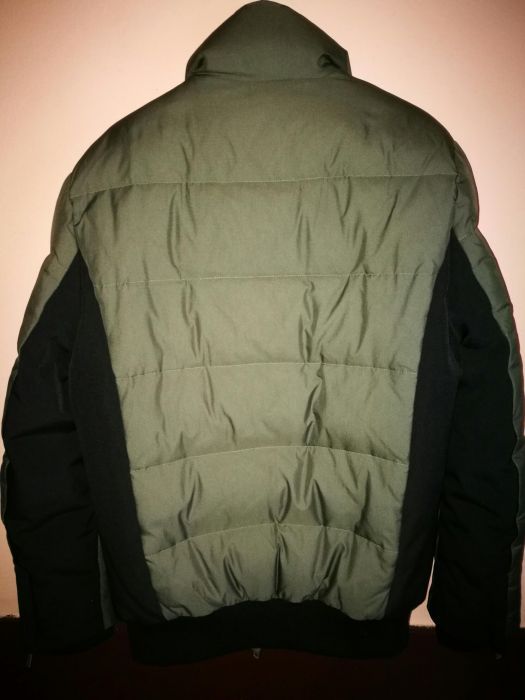 Продава се пухено яке ICEBERG