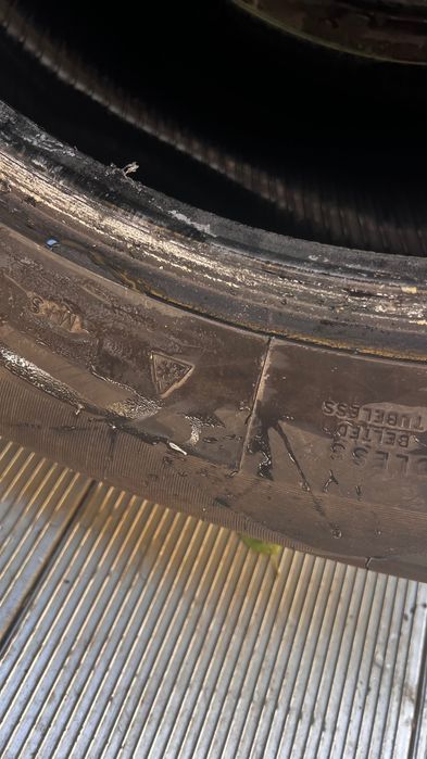 Зимни гуми 285/60/18