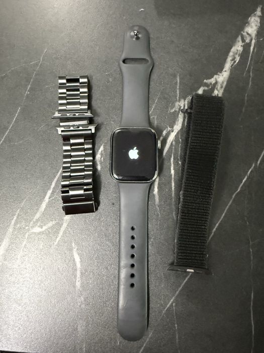Apple Watch series 5 44mm