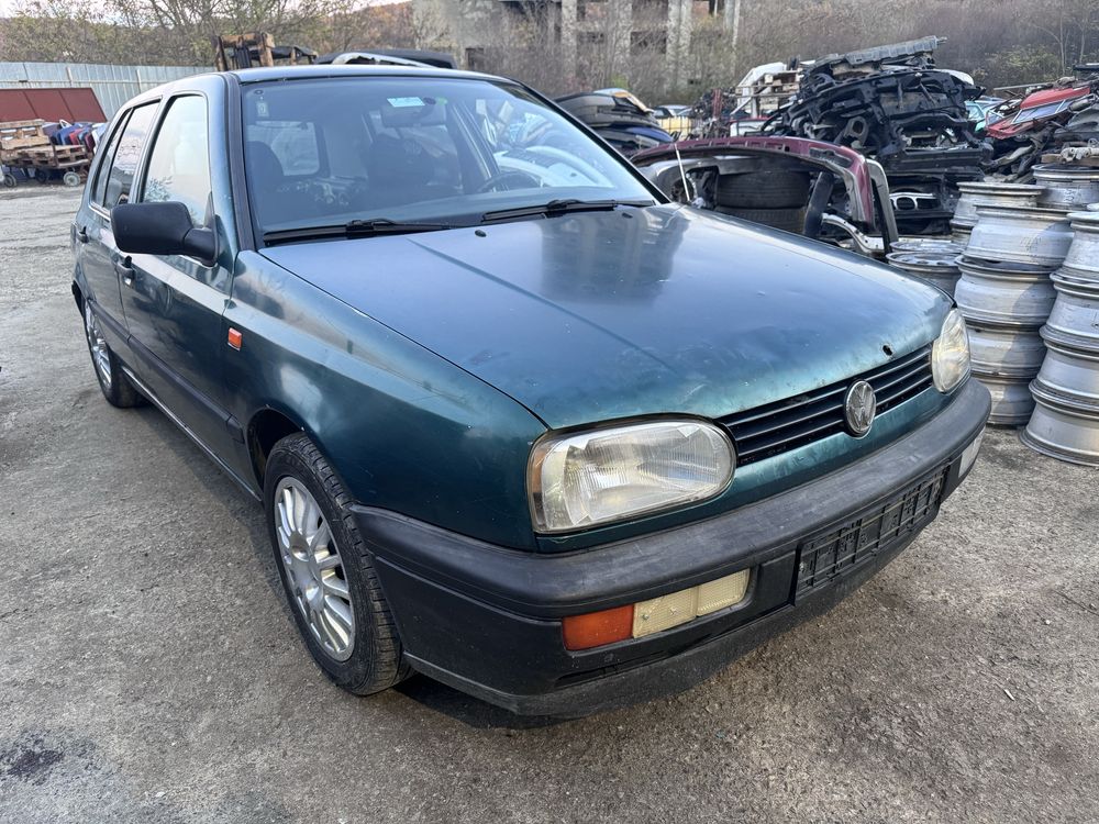 Vw Golf 3 1.4i 60hp 1996г На Части