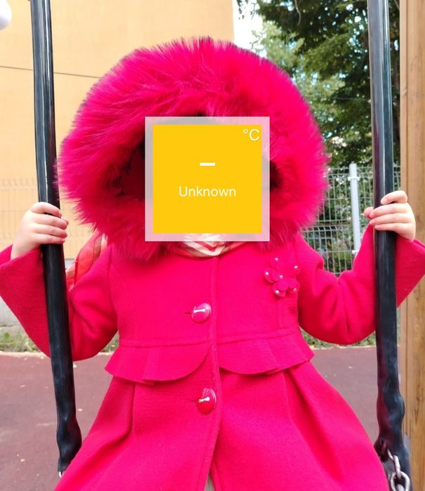 Palton pt Crăciun roșu, cu glugă cu blanita, superb, 3-5 ani