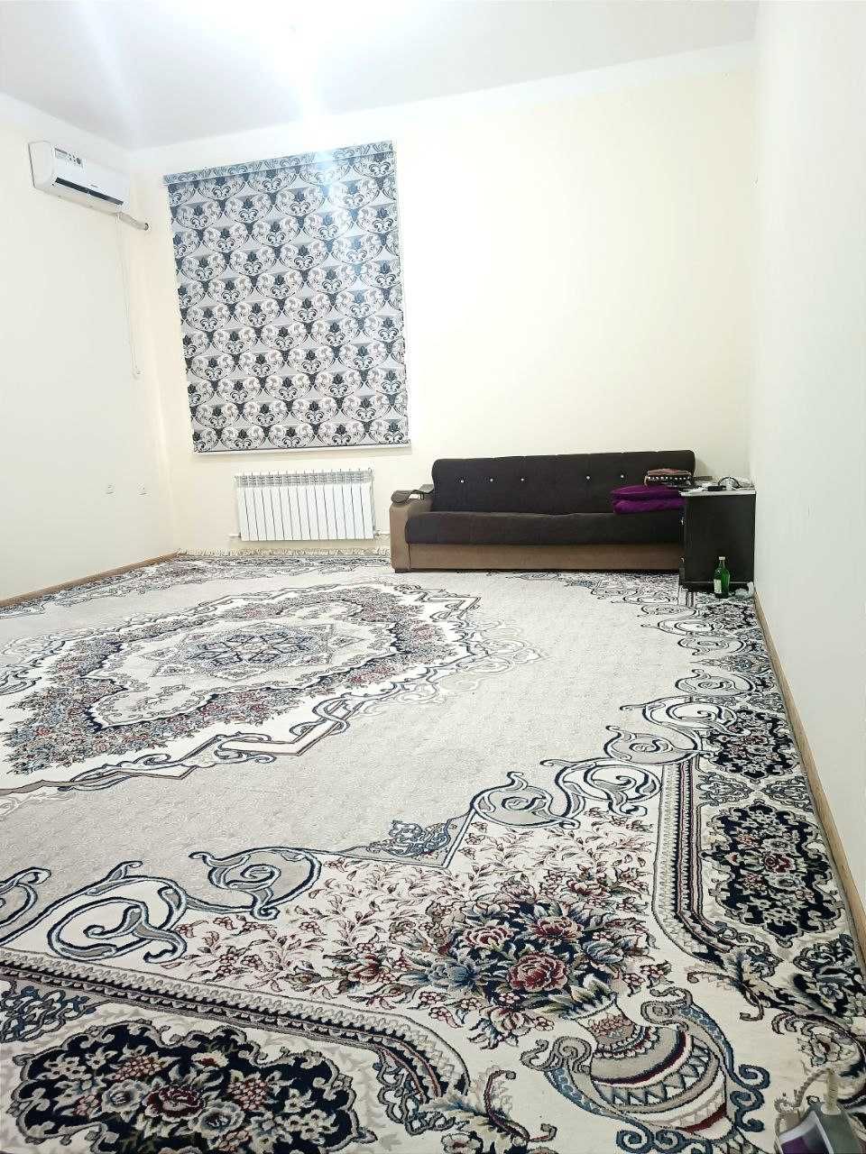 Shaharning markazidan kvartira sotiladi