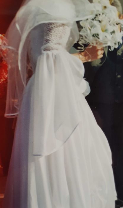 Rochie de mireasa ajustabila mărimea L, M, S sau XS