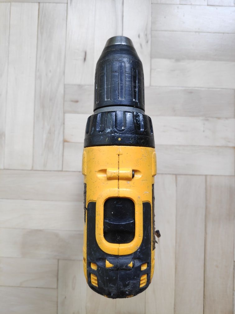 Продавам винтоверт DeWalt.