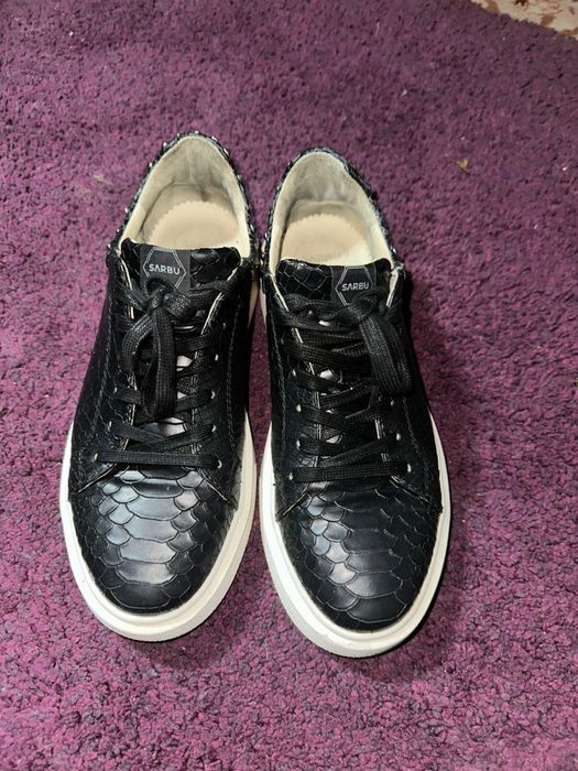 Adidasi Sarbu Atelier