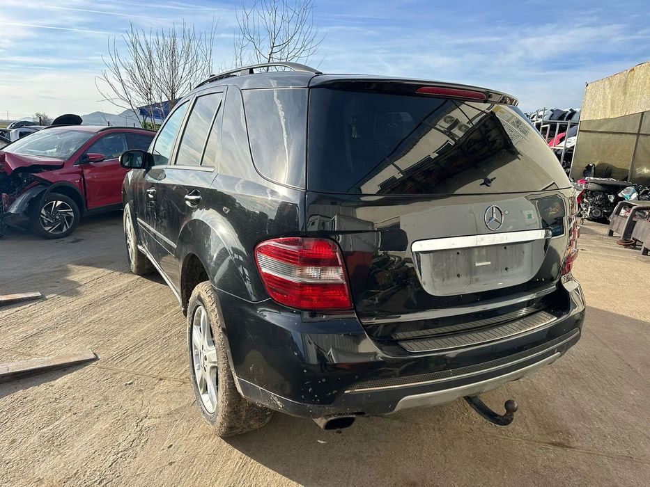 Dezmembrari Mercedes Benz ML 320 / W164