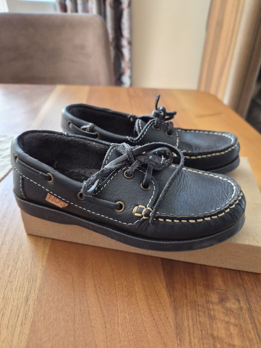 Кожени мокасини за момче