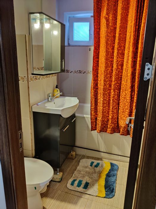 Inchiriez Apartament cu 2 camere Curtea de Arges