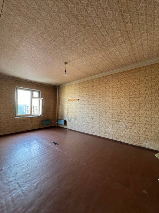 Коратош 3/4/9 Без ремонт бал: 2х3 обш: 80 кв.м Чорсу Корзинка Макро