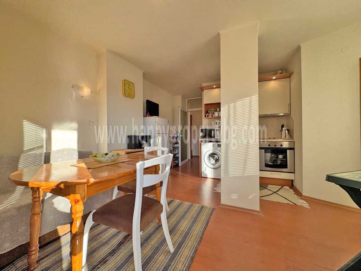 Продава се Тристаен апартамент в к.к. Слънчев бряг - 69 кв.м за 1102 €/кв.м - Снимка #2