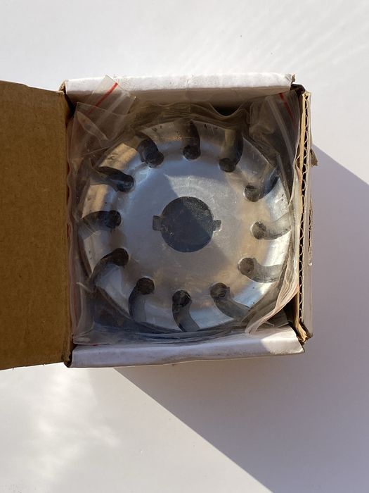 Disc de taiere din otel