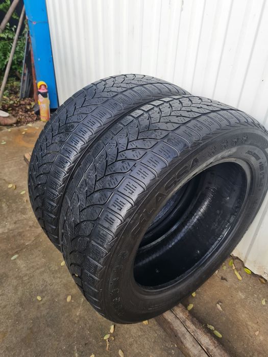 2 Anvelope de iarna *205/60R16*Lassa*LICHIDARE STOC*75 Lei Buc*