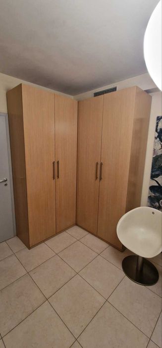 Четирикрилен ъглов гардероб