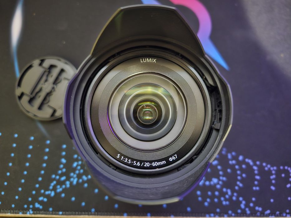Obiectiv panasonic l mount 20-60 mm f3.5-5.6