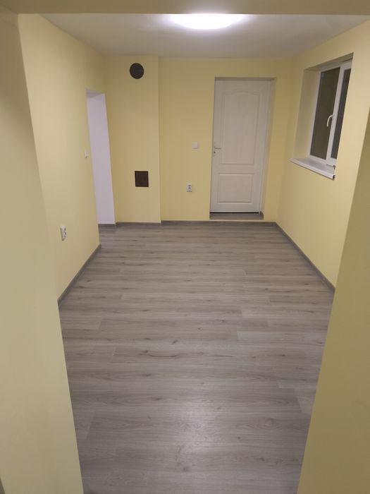 Дава се под наем Двустаен апартамент в Аксаково - 65 кв.м за 306 € - Снимка #1