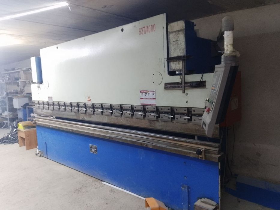 Листогиб сотилади.