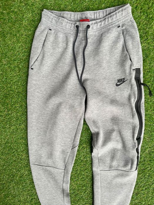 Дамско долнище : Nike Tech Fleece XS