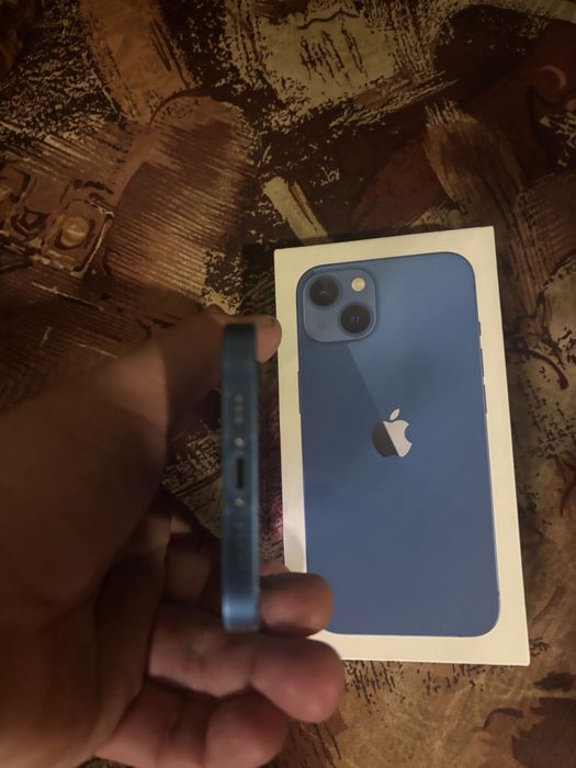 Айфон 13 128 гб  Много запазен един собственик нова батерия